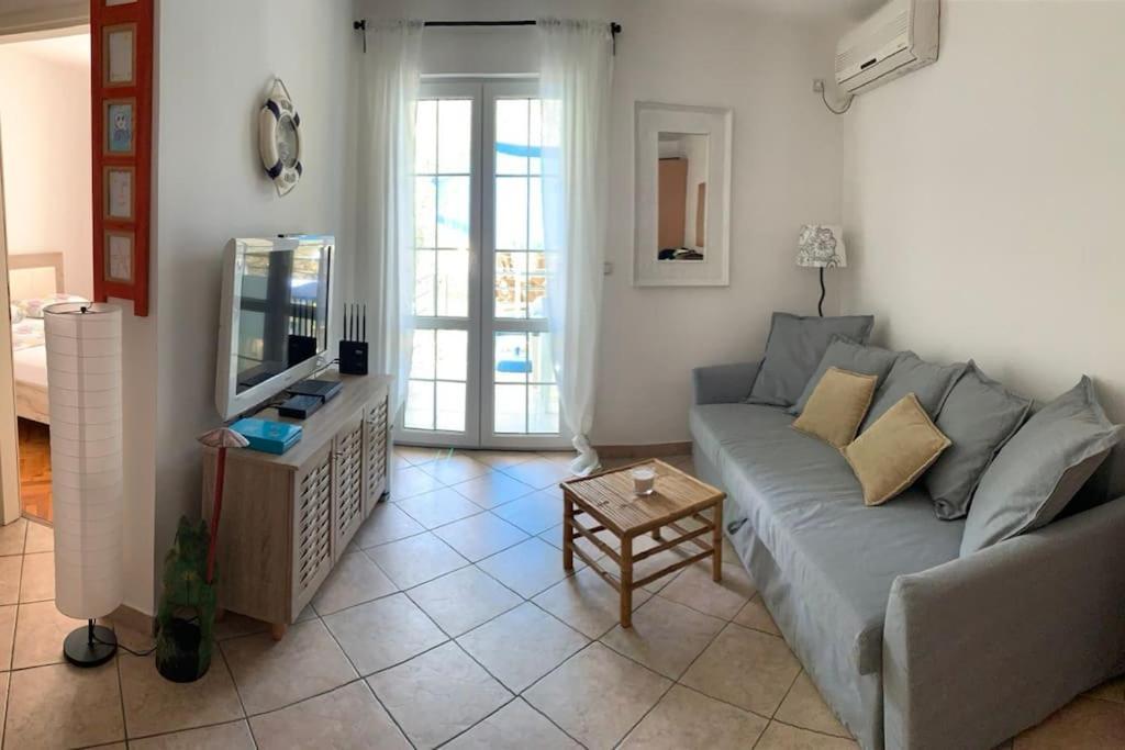 Oliva, Rafailovici Apartment Budva